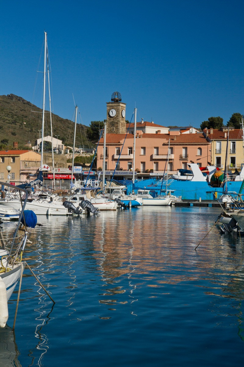 Bassin portuaire de Port-Vendres. Photo © Alex Medwedeff