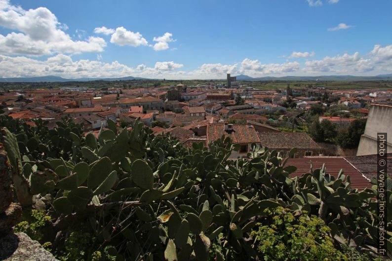 Vue vers le sud de Trujillo. Photo © André M. Winter