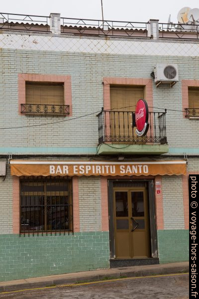 Bar Espiritu Santo à Jerez de los Caballeros. Photo © Alex Medwedeff