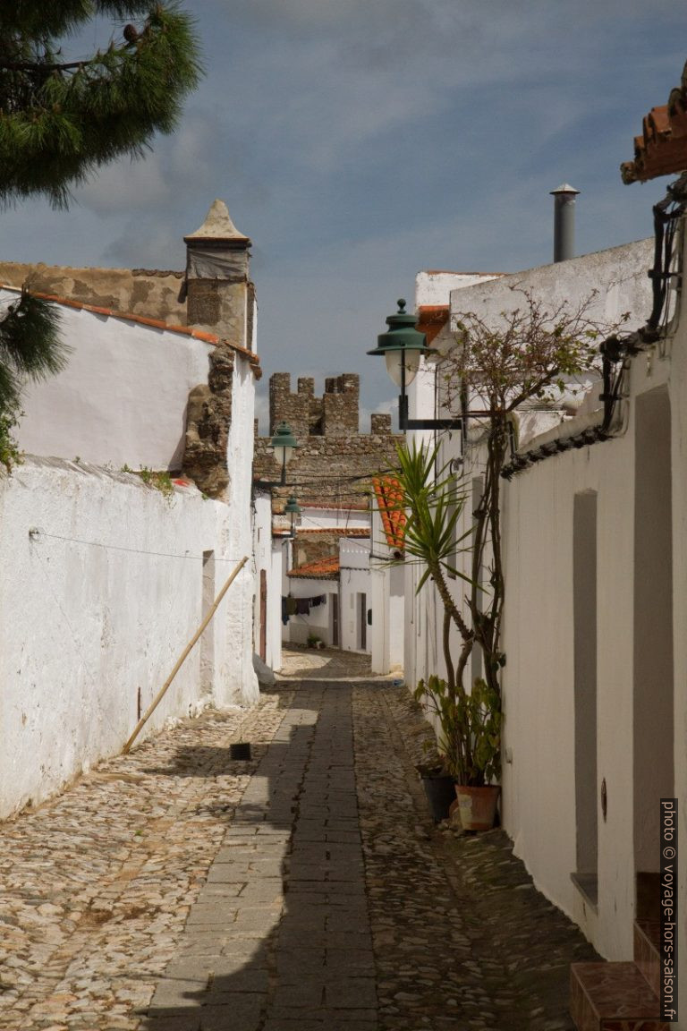 Rua Frei Bento. Photo © Alex Medwedeff