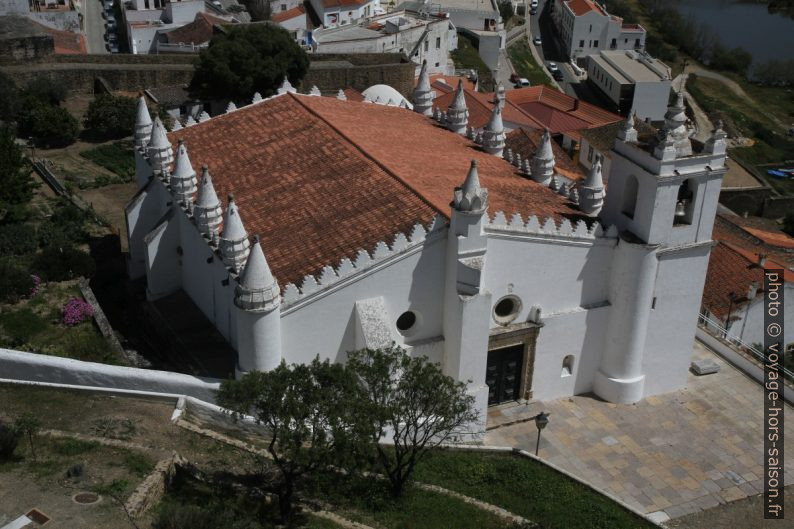 L'Igreja Matriz vue du château de Mértola. Photo © Alex Medwedeff