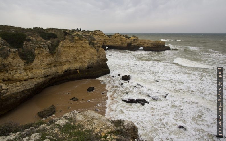 Caps escarpés de l'Algarve kastique. Photo © André M. Winter