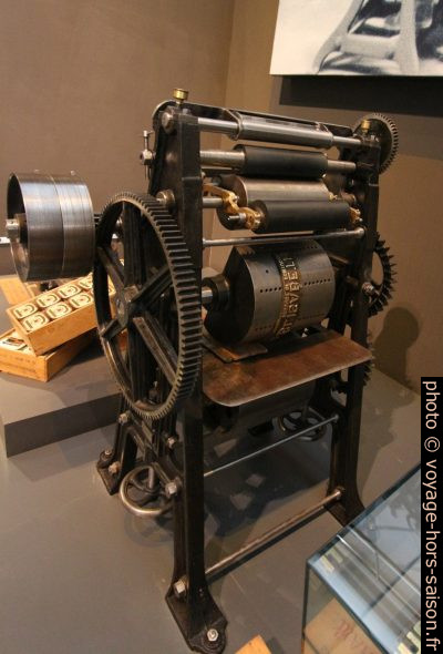 Presse à imprimer sur bois. Photo © André M. Winter