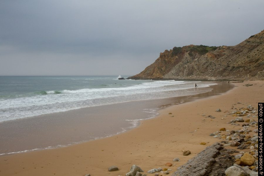 Plage de Burgau. Photo © Alex Medwedeff