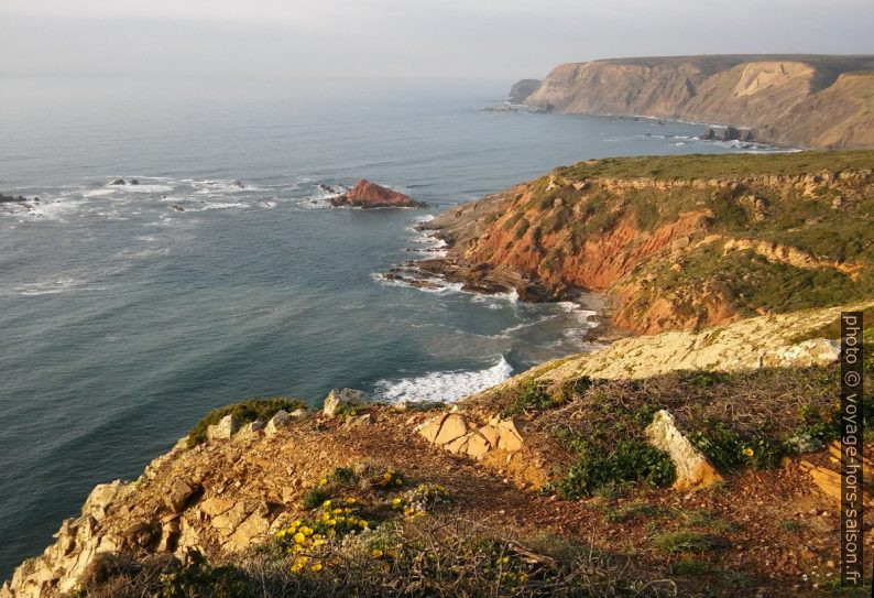 La côte ouest de Sagres. Photo © André M. Winter