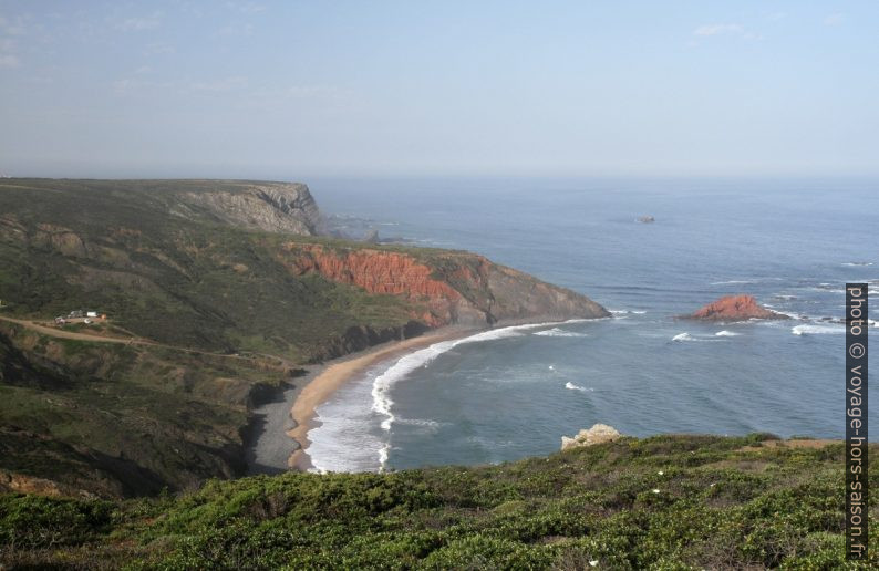 Praia da Ponta Ruiva. Photo © Alex Medwedeff