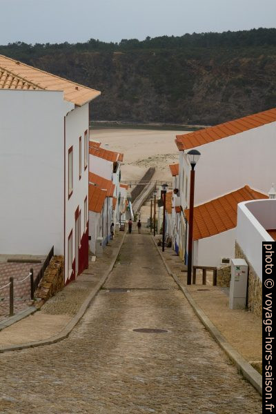 Rua Principal de Odeceixe-Mar. Photo © Alex Medwedeff