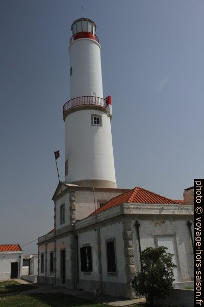 Face nord du Phare du cap de Sines. Photo © Alex Medwedeff