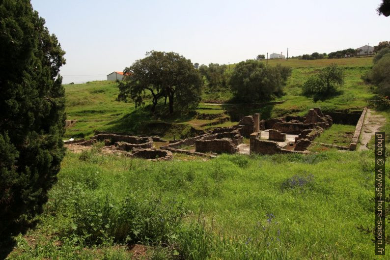 Thermes de Miróbriga. Photo © André M. Winter