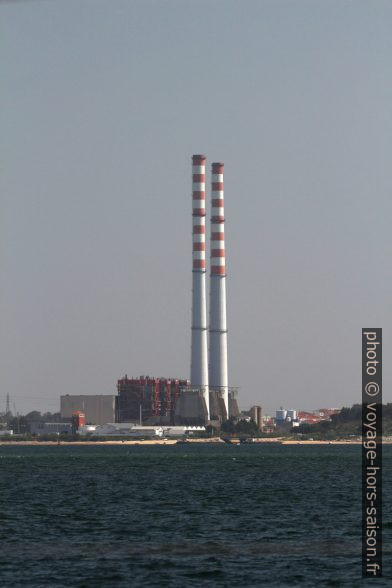 La Central termoeléctrica de Setúbal. Photo © André M. Winter