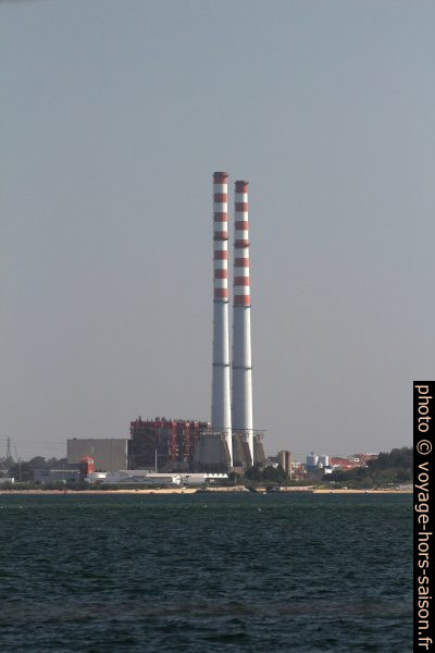 La Central termoeléctrica de Setúbal. Photo © André M. Winter