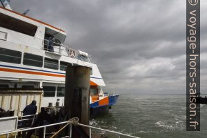 Ferry de la ligne Transtejo Cacilhas - Cais do Sodré. Photo © André M. Winter