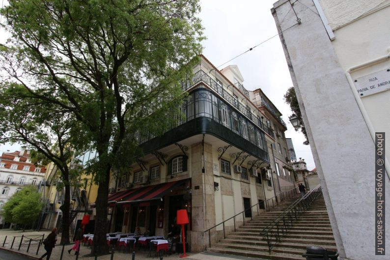 Café No Chiado. Photo © André M. Winter