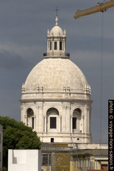 Dome du Panteão Nacional. Photo © André M. Winter