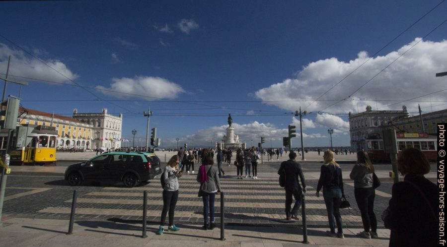 Praça do Comércio sous le soleil du soir. Photo © André M. Winter