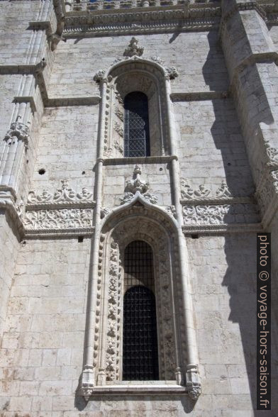 Fenêtres manuélines de l'église Sainte-Marie de Belém. Photo © André M. Winter