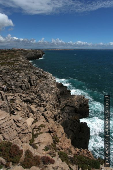 Côte rocheuse au sud du Cabo Carvoeiro. Photo © André M. Winter