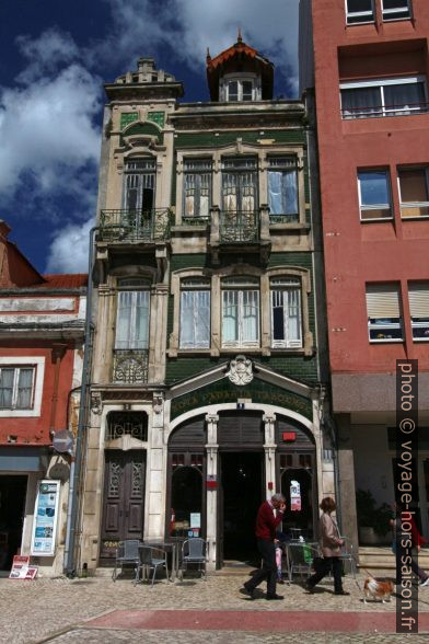 Maisons d'Art Nouveau sur la Praça da Republica. Photo © André M. Winter