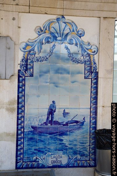 Azulejo Lagôa de Óbidos. Photo © Alex Medwedeff