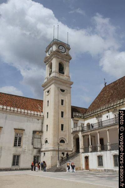Torre da Universidade. Photo © Alex Medwedeff