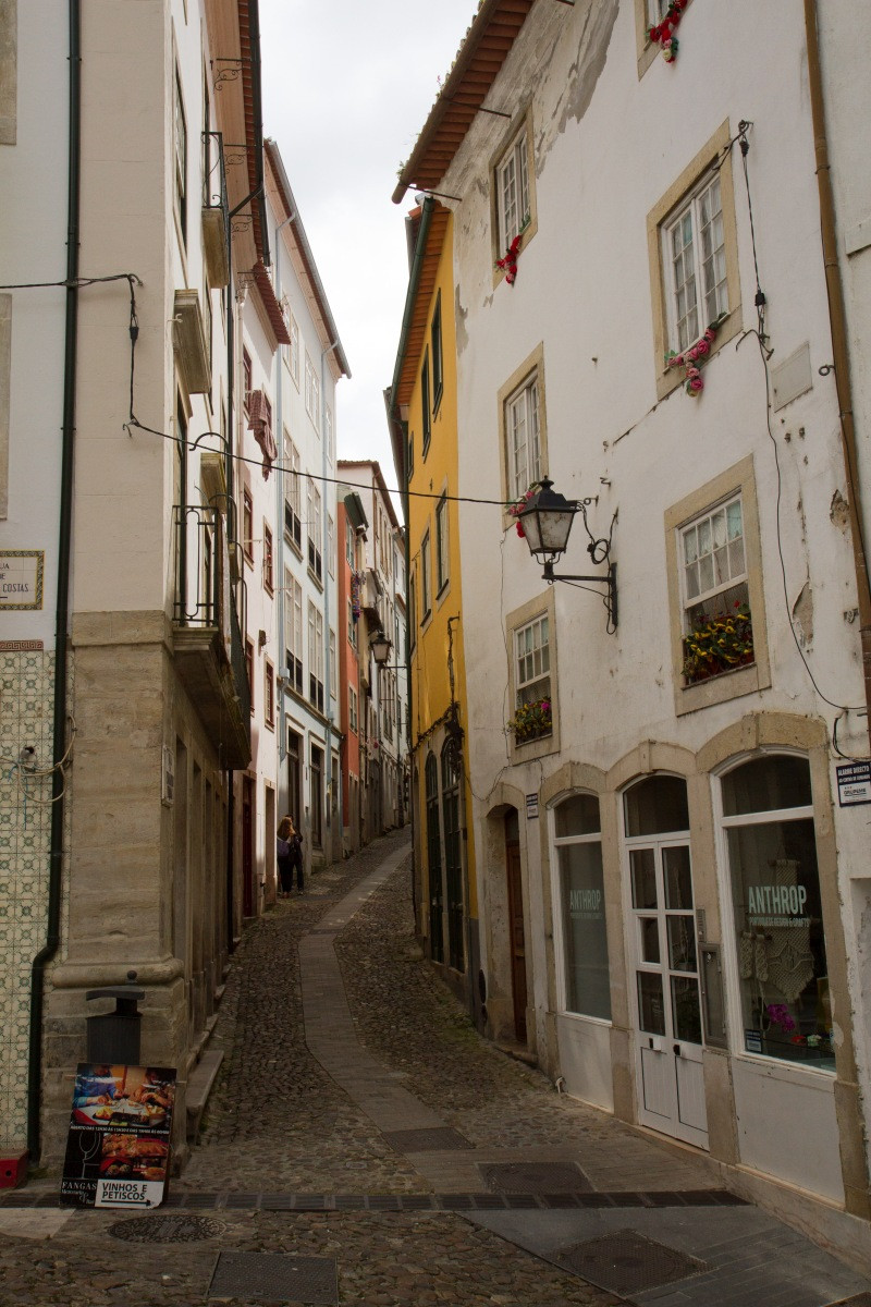 Beco da Imprensa. Photo © Alex Medwedeff