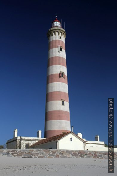 Farol de Aveiro. Photo © Alex Medwedeff