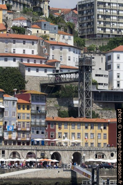 Ascensor da Lada. Photo © André M. Winter