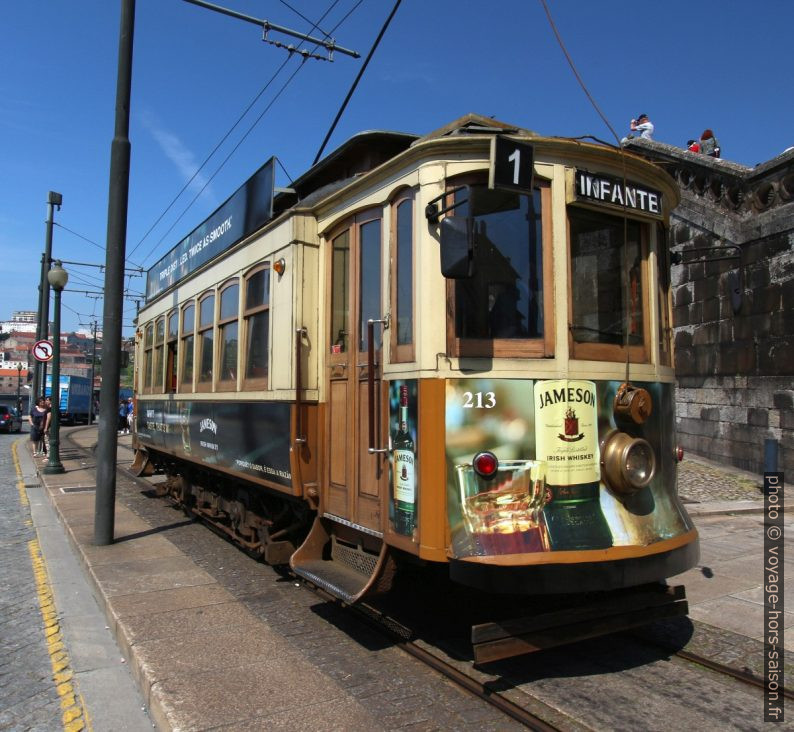 Tramway n° 1 de Porto au terminus Infante. Photo © André M. Winter