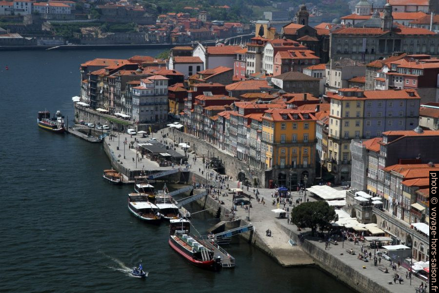 Cais da Estiva vu du Pont Dom Luí­s. Photo © Alex Medwedeff