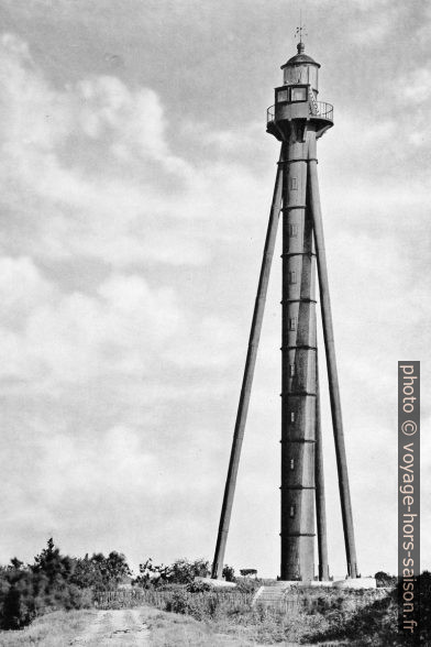 Phare de Richard en 1883. Photo Les travaux publics de la France par MM. F. Lucas et V. Fournie