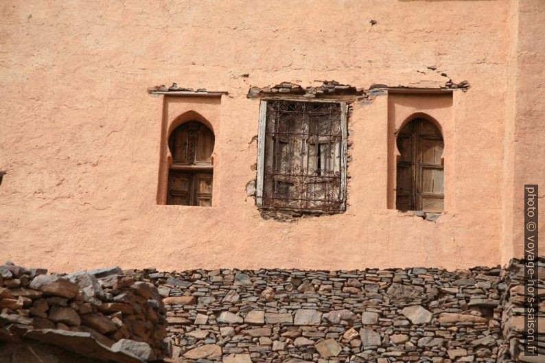 Fenêtres de l'Agadir Tizrgane. Photo © André M. Winter