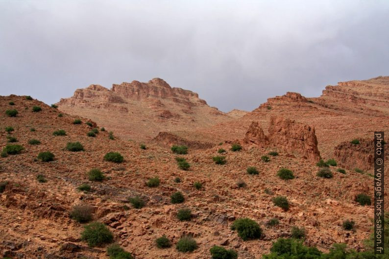 Paysage en haut des Gorges d'Aït Mansour. Photo © André M. Winter