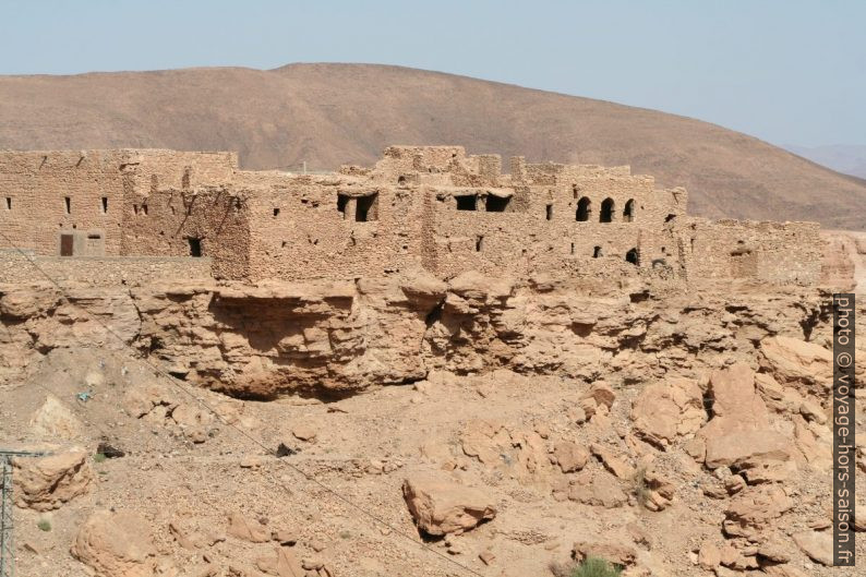 Maisons berbères abandonnées dans l'ancien Tissint. Photo © André M. Winter