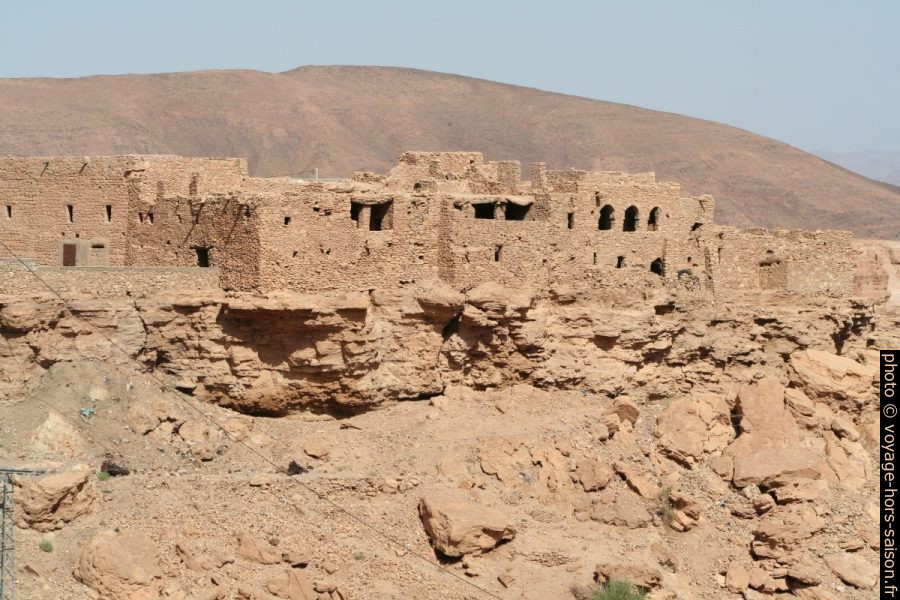 Maisons berbères abandonnées dans l'ancien Tissint. Photo © André M. Winter