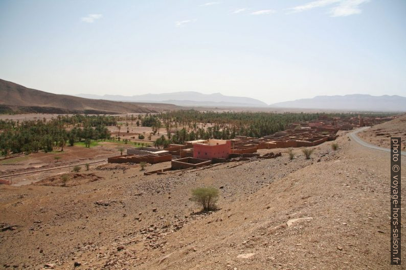 Oasis du Douar Alougoum. Photo © André M. Winter