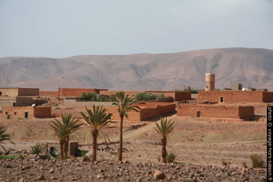 Maisons de Tasla. Photo © Alex Medwedeff