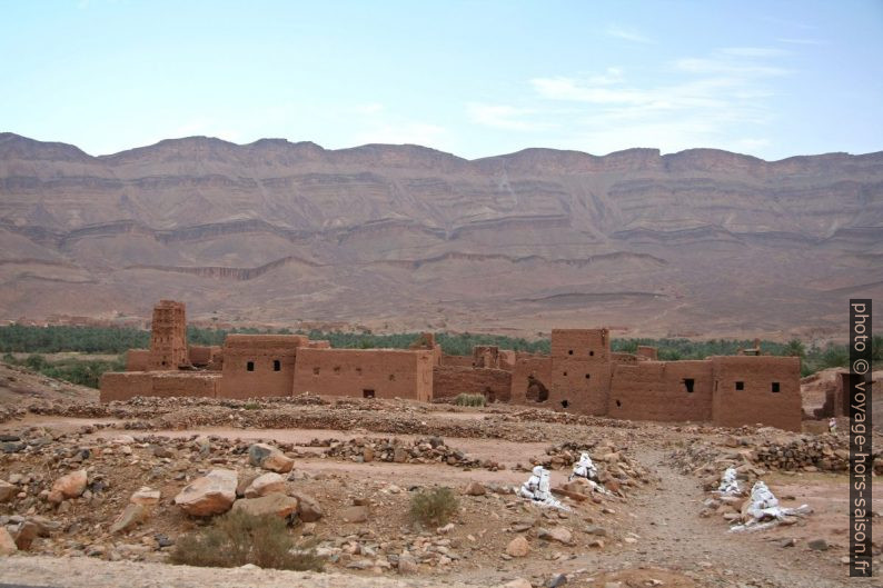 Ksar en ruine près de El Had. Photo © André M. Winter