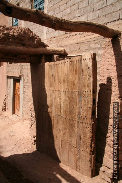 Porte est de la casbah juive d'Amezrou. Photo © Alex Medwedeff