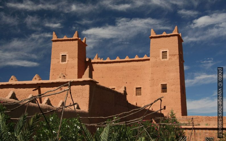 Casbah rénovée à Nekob. Photo © André M. Winter