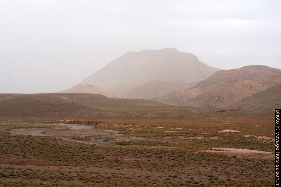 Djebel Bou Tououri, 2620 m. Photo © André M. Winter