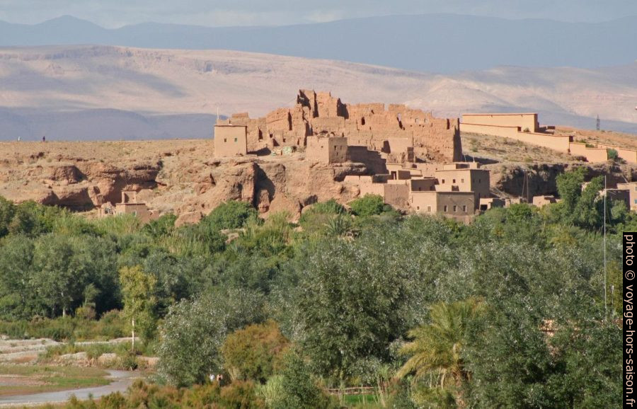 Ksar en ruine à El-Kelâa M'Goun. Photo © André M. Winter