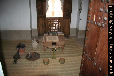 Chambre d'étudiant rural dans la medersa Ben Youssef. Photo © André M. Winter