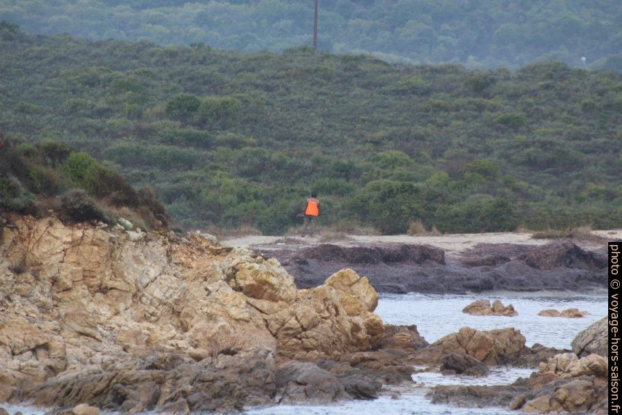 Chasseur lors d'une battue sur la Costa Smeralda. Photo © André M. Winter