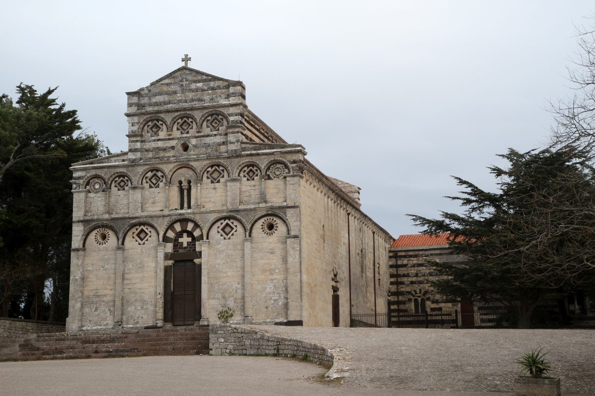 San Pietro di Sorres. Photo © Alex Medwedeff