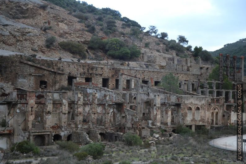 Mines abandonnées de Naracauli. Photo © Alex Medwedeff