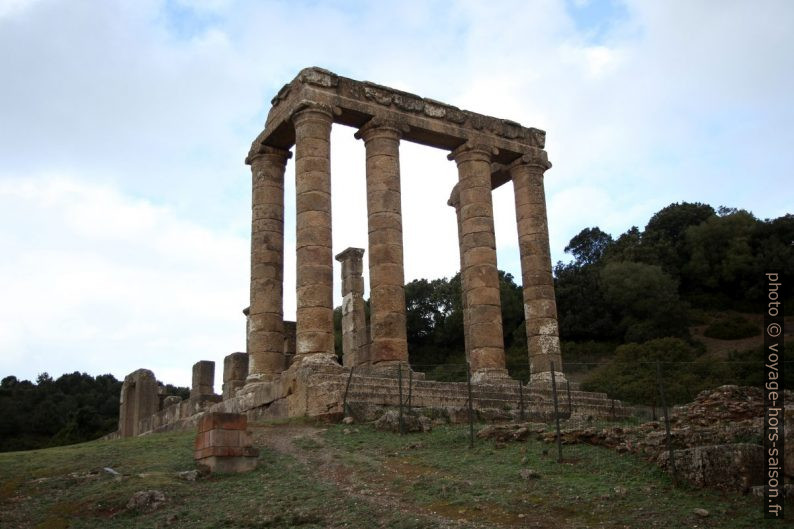 La partie antérieure du Temple d'Antas. Photo © Alex Medwedeff