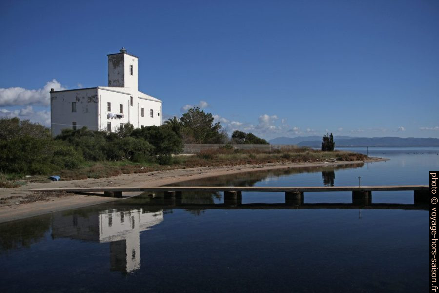 Phare du Pont Romain à Sant'Atioco. Photo © Alex Medwedeff