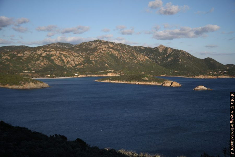 Isola Tuarredda dans le Porto di Malfatano. Photo © Alex Medwedeff