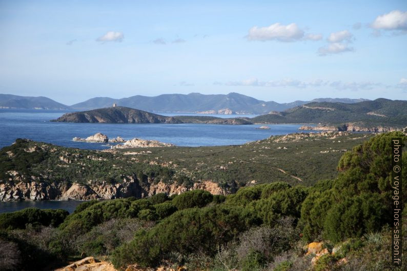 Capo Malfatano et Porto Malfatano. Photo © Alex Medwedeff