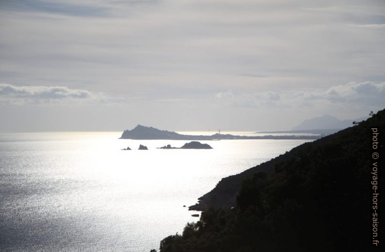 Isolotto dell'Ogliastra e Capo Bellavista. Photo © Alex Medwedeff